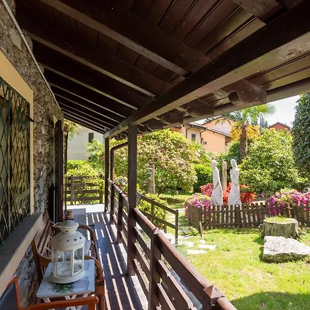 Apartment Lucciola Stresa