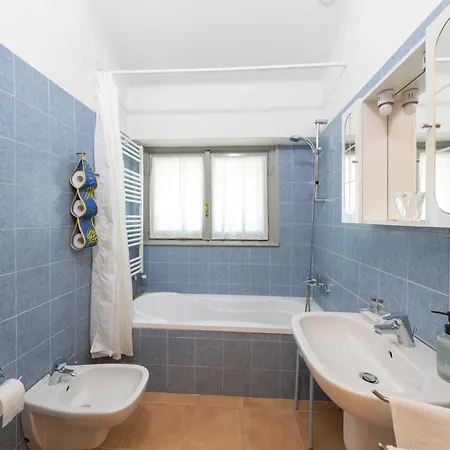 Apartman Lucciola *