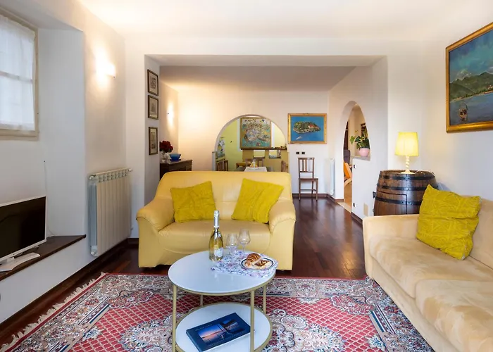 Lucciola Apartamento *